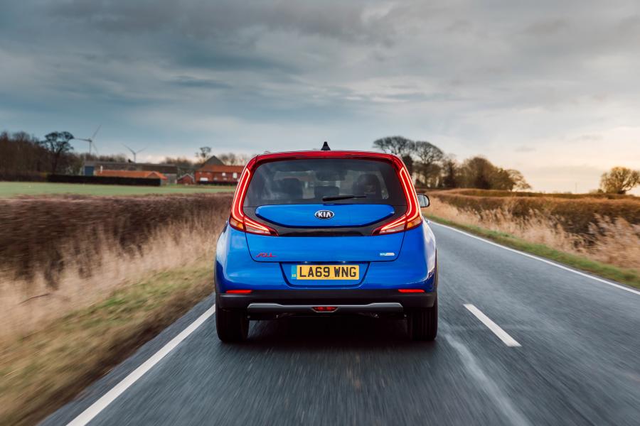 Kia Soul EV (SK3) 2019 года  (UK) (фото 27 из 40)